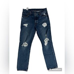 Levi’s 501 Frayed Detail Size 6